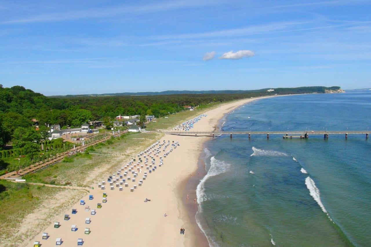 Zentral Aber Ruhig, Terrasse Mit Viel Gruen - Strandnahes Ferienhaus Luki Goehren  Exterior foto