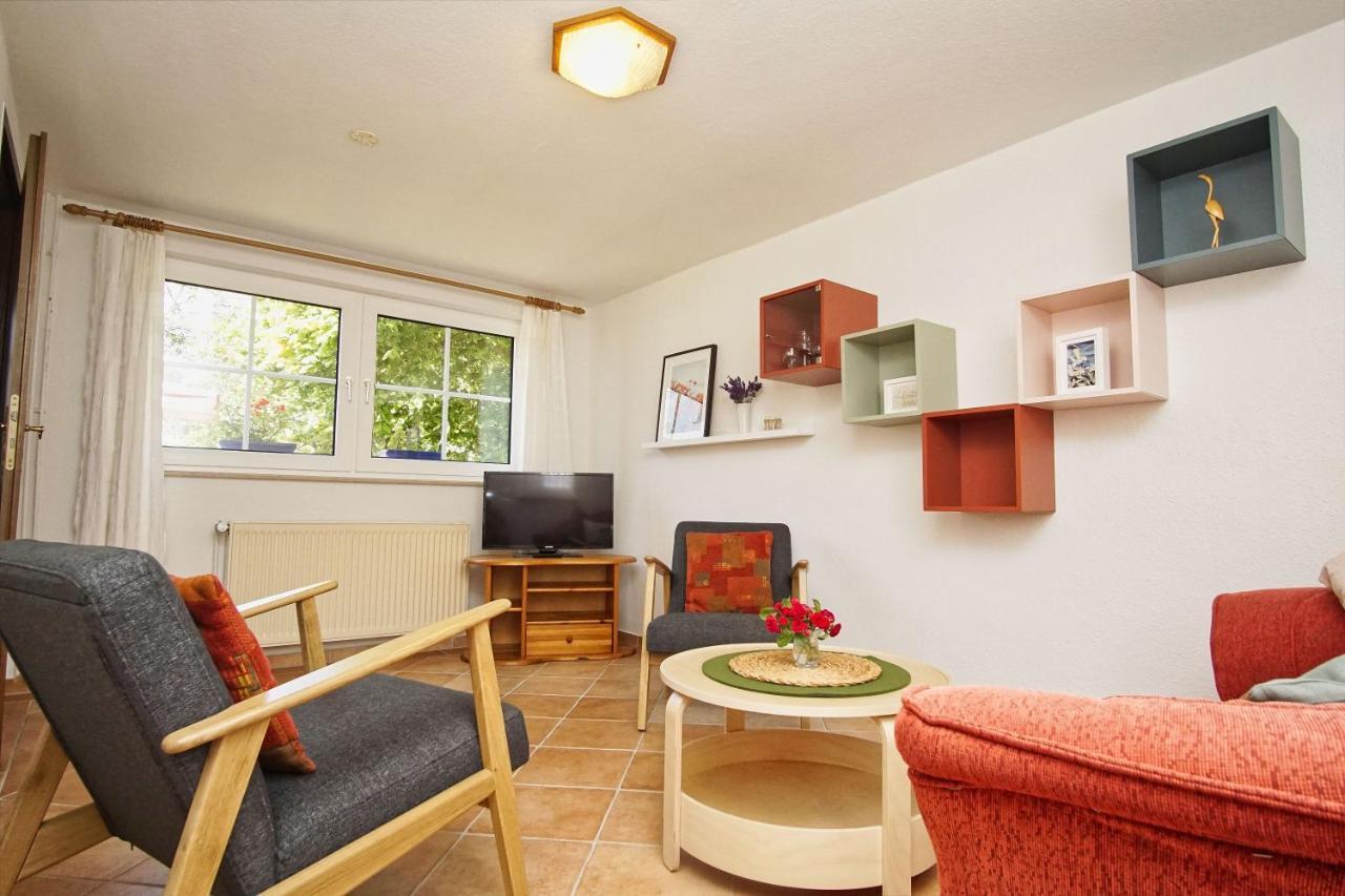 Zentral Aber Ruhig, Terrasse Mit Viel Gruen - Strandnahes Ferienhaus Luki Goehren  Exterior foto